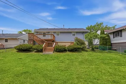 315 S Park Boulevard, Streamwood, IL 60107 - Photo 17