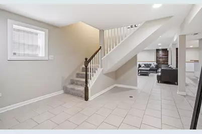 2923 N New England Avenue, Chicago, IL 60634 - Photo 15