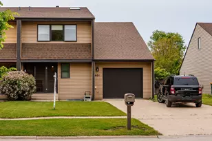 601 S Raven Rd, Shorewood, IL 60404 - Photo 1