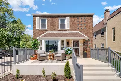 2744 W Catalpa Avenue, Chicago, IL 60625 - Photo 3