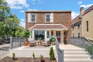 2744 W Catalpa Ave, Chicago, IL 60625 - Photo 3