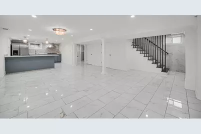 2744 W Catalpa Avenue, Chicago, IL 60625 - Photo 17