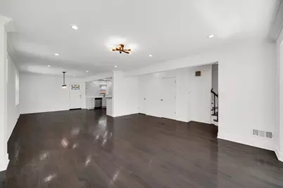 2744 W Catalpa Avenue, Chicago, IL 60625 - Photo 5