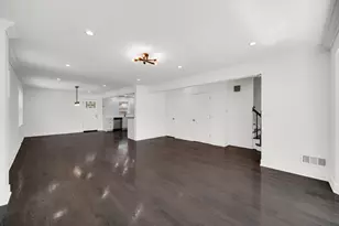 2744 W Catalpa Ave, Chicago, IL 60625 - Photo 5