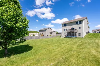 4305 Happiness Lane, Bettendorf, IA 52722 - Photo 43