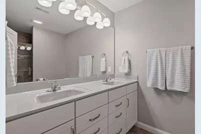 4305 Happiness Lane, Bettendorf, IA 52722 - Photo 19