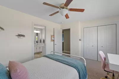 4305 Happiness Lane, Bettendorf, IA 52722 - Photo 25