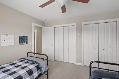 4305 Happiness Lane, Bettendorf, IA 52722 - Photo 23