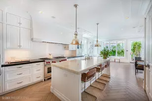 1942 N Sedgwick St, Chicago, IL 60614 - Photo 11