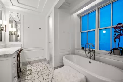 1942 N Sedgwick Street #PH, Chicago, IL 60614 - Photo 53