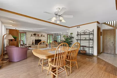 34 Carlisle Road, Hawthorn Woods, IL 60047 - Photo 11