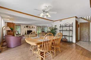 34 Carlisle Rd, Hawthorn Woods, IL 60047 - Photo 11