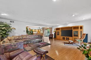 34 Carlisle Rd, Hawthorn Woods, IL 60047 - Photo 15
