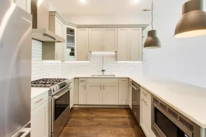 2733 W Hirsch Street #2W, Chicago, IL 60622 - Photo 5