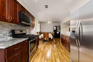 9476 Terrace Pl, Des Plaines, IL 60016 - Photo 9