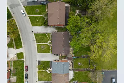 9476 Terrace Place, Des Plaines, IL 60016 - Photo 19