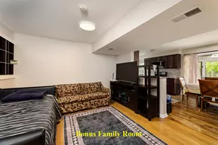 9476 Terrace Pl, Des Plaines, IL 60016 - Photo 5