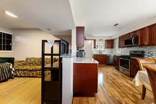 9476 Terrace Pl, Des Plaines, IL 60016 - Photo 7