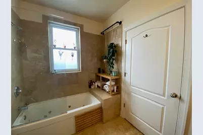 2000 W Warren Boulevard #5SW, Chicago, IL 60612 - Photo 11