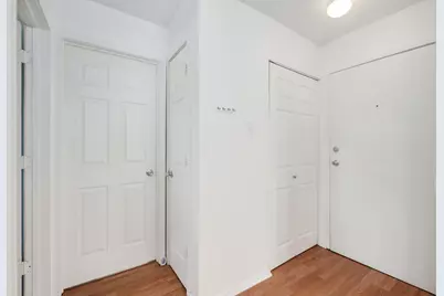 659 E Fullerton Avenue #204, Glendale Heights, IL 60139 - Photo 3