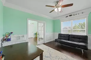 311 Bradford Ave, Savoy, IL 61874 - Photo 5
