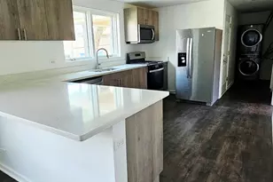5230 S Lockwood Ave, Chicago, IL 60638 - Photo 3