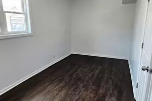 5230 S Lockwood Ave, Chicago, IL 60638 - Photo 7