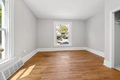 614 S Lincoln Avenue, Aurora, IL 60505 - Photo 9