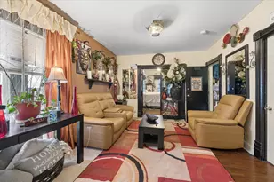 614 S Lincoln Ave, Aurora, IL 60505 - Photo 17