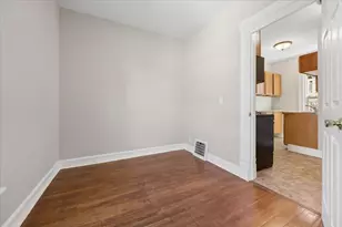 614 S Lincoln Ave, Aurora, IL 60505 - Photo 15