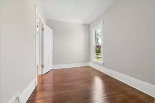 614 S Lincoln Ave, Aurora, IL 60505 - Photo 11
