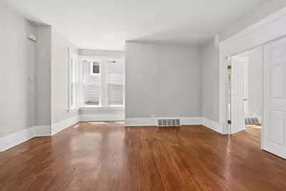 614 S Lincoln Avenue, Aurora, IL 60505 - Photo 3