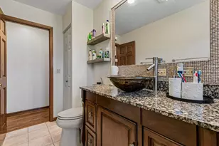 774 Polynesian Dr, Des Plaines, IL 60016 - Photo 31