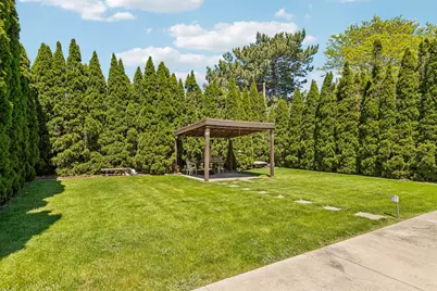 774 Polynesian Drive, Des Plaines, IL 60016 - Photo 37