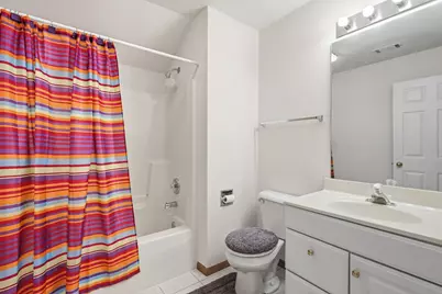 3000 E 32nd Street #11, Davenport, IA 52807 - Photo 29