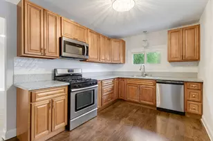 16329 Hermitage Ave, Markham, IL 60428 - Photo 7