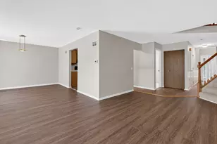 337 Inner Cir Dr, Bolingbrook, IL 60490 - Photo 11