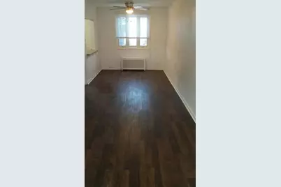 8352 S Ingleside Avenue, Chicago, IL 60619 - Photo 3