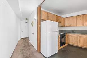 300 N State St, Chicago, IL 60654 - Photo 7