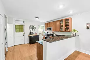 623 Washington Blvd, Oak Park, IL 60302 - Photo 11