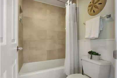 511E Tam O'Shanter Drive #E, Fontana, WI 53125 - Photo 17