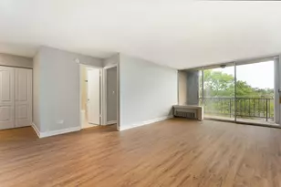 1043 S York Rd, Bensenville, IL 60106 - Photo 3