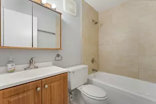 1043 S York Rd, Bensenville, IL 60106 - Photo 9