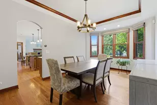 1018 S Ahrens Ave, Lombard, IL 60148 - Photo 9