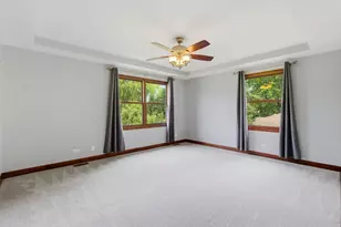 1018 S Ahrens Ave, Lombard, IL 60148 - Photo 33