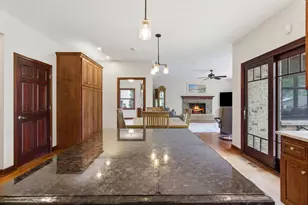 1018 S Ahrens Ave, Lombard, IL 60148 - Photo 15