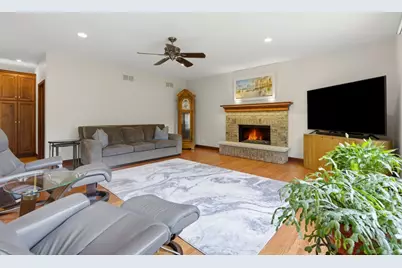 1018 S Ahrens Avenue, Lombard, IL 60148 - Photo 19