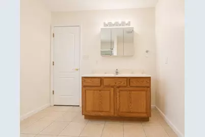 654 Lake Harbor Drive, Marion, IL 62959 - Photo 21