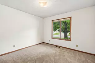 204 Carriage Dr, Morris, IL 60450 - Photo 23