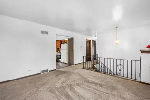 7010 Seminole Dr, Wonder Lake, IL 60097 - Photo 5